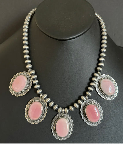Sunshine Reeves 925 Sterling Silver Pink Conch Pearls Necklace Handmade Navajo