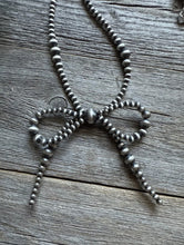 Load image into Gallery viewer, Bow Sterling Silver Multi Graduated Pearls Bead Necklace. 18 Inch. Gift