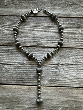 Load image into Gallery viewer, Sterling Silver Pearls W Corrugated Bead Necklace. 22 Inch