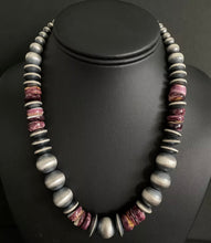 Load image into Gallery viewer, Sterling Silver Graduated Purple Spiny Oyster W Pearls Saucer Bead Necklace. 18”