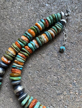 Load image into Gallery viewer, Sterling Silver Graduated Green Turquoise Spiny Oyster Bead Necklace 19 inch