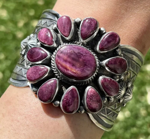 Navajo Sterling Silver Purple Spiny Oyster Cluster Flower Cuff Bracelet T Jon
