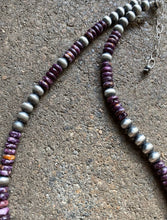 Load image into Gallery viewer, Sterling Silver Purple Spiny Oyster W Pearls Bead Necklace. 18 inch