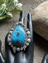 Load image into Gallery viewer, Native American Sterling Silver Turquoise Adjustable Ring. KY