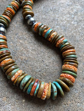 Load image into Gallery viewer, Sterling Silver Graduated Spiny Oyster Green Turquoise Bead Necklace. 18 inch