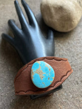 Load image into Gallery viewer, Navajo Sterling Silver Turquoise Leather Band Bracelet. OC