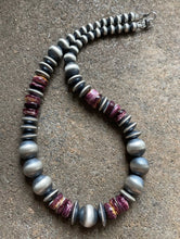 Load image into Gallery viewer, Sterling Silver Graduated Purple Spiny Oyster W Pearls Saucer Bead Necklace. 18”