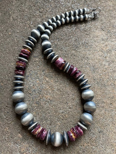Sterling Silver Graduated Purple Spiny Oyster W Pearls Saucer Bead Necklace. 18”