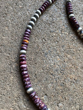 Load image into Gallery viewer, Sterling Silver Purple Spiny Oyster W Pears Bead Necklace. 16 inch