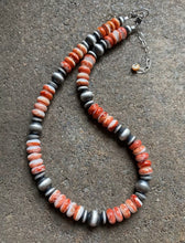 Load image into Gallery viewer, Sterling Silver Spiny Oyster W Navajo Pearls Bead Necklace. 16 inch
