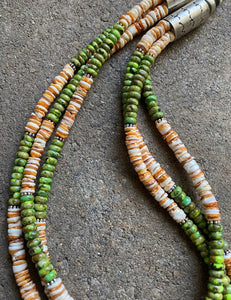 Sterling Silver Multi Strand Spiny Oyster Green Turquoise Bead Necklace. 20 inch