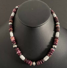 Load image into Gallery viewer, Sterling Silver Purple Spiny Oyster W Turquoise Bead Necklace. 18.5 inch