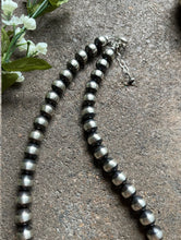 Load image into Gallery viewer, Sterling Silver 10mm Pearls Bead Necklace. 18 Inch