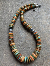 Load image into Gallery viewer, Sterling Silver Graduated Spiny Oyster Green Turquoise Bead Necklace. 18 inch