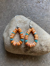 Load image into Gallery viewer, Sterling Silver Spiny Oyster Blue Turquoise Bead Loop Earrings.