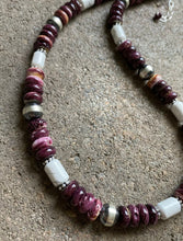 Load image into Gallery viewer, Sterling Silver Purple Spiny Oyster W Turquoise Bead Necklace. 18.5 inch