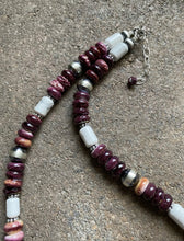 Load image into Gallery viewer, Sterling Silver Purple Spiny Oyster W Turquoise Bead Necklace. 18.5 inch