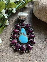 Load image into Gallery viewer, Navajo Sterling Silver Purple Spiny Oyster Turquoise Cluster Pendant. KY