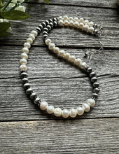 Load image into Gallery viewer, Sterling Silver Freshwater Pearls Bead Necklace. 18 inch