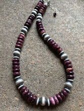 Load image into Gallery viewer, Sterling Silver Purple Spiny Oyster W Navajo Pearls Bead Necklace. 16 inch