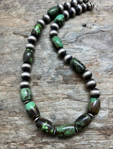 Sterling Silver Green Turquoise W Pearls Bead Necklace. 18 inch