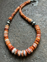 Load image into Gallery viewer, Sterling Silver Graduated Spiny Oyster Bead Necklace. 18 inch