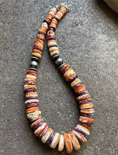 Load image into Gallery viewer, Sterling Silver Orange Purple Spiny Oyster W Pearls Bead Necklace 18 inch