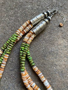 Sterling Silver Multi Strand Spiny Oyster Green Turquoise Bead Necklace. 20 inch