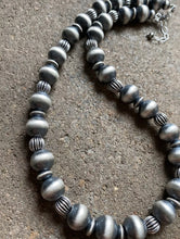 Load image into Gallery viewer, Sterling Silver 12mm 18 Inch Navajo Pearls W Corrugated Bead Necklace.