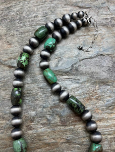 Sterling Silver Green Turquoise W Pearls Bead Necklace. 18 inch