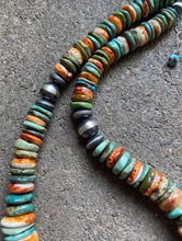 Load image into Gallery viewer, Sterling Silver Graduated Green Turquoise Spiny Oyster Bead Necklace 19 inch