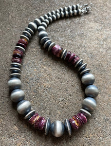 Sterling Silver Graduated Purple Spiny Oyster W Pearls Saucer Bead Necklace. 18”