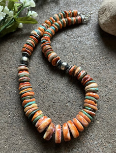 Sterling Silver Graduated Spiny Oyster Turquoise Bead Necklace 18 Inch