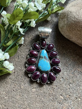 Load image into Gallery viewer, Navajo Sterling Silver Purple Spiny Oyster Turquoise Cluster Pendant. KY