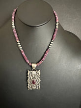 Load image into Gallery viewer, Navajo Sterling silver purple spiny oyster necklace pendant