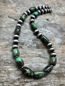 Sterling Silver Green Turquoise W Pearls Bead Necklace. 18 inch