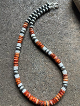 Load image into Gallery viewer, Sterling Silver Spiny Oyster White Bead Necklace. 18 inch