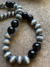Load image into Gallery viewer, Sterling Silver Black Onyx Bead Necklace. 18 inch