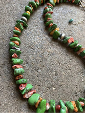 Load image into Gallery viewer, Sterling Silver Green Turquoise Spiny Oyster Bead Necklace. 20 inch