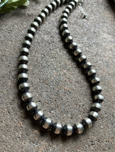 Load image into Gallery viewer, Sterling Silver 10mm Pearls Bead Necklace. 18 Inch