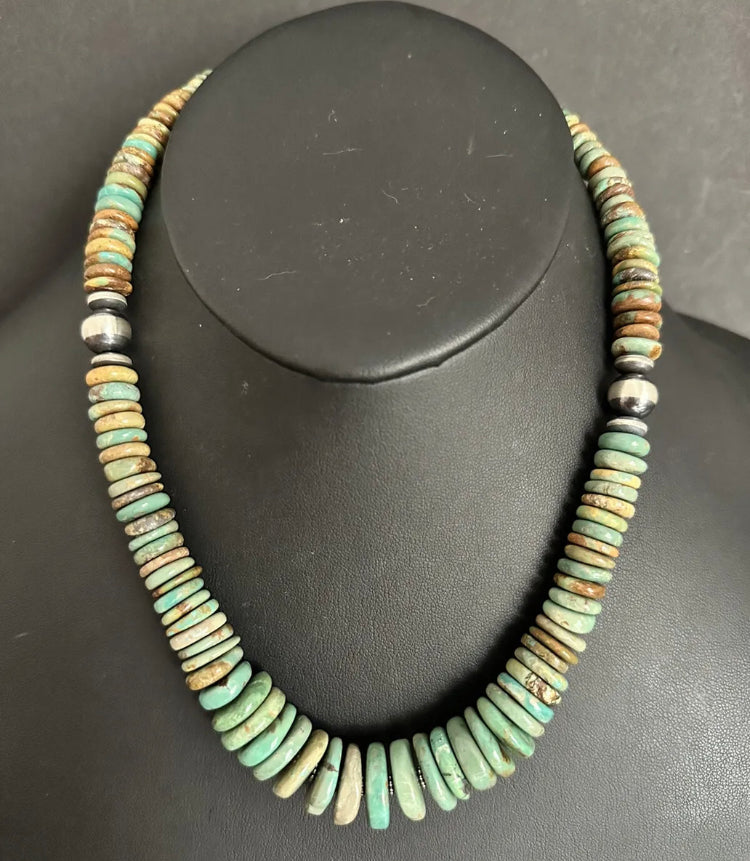 Sterling Silver Graduated Green Turquoise Bead Necklace. 19 inch