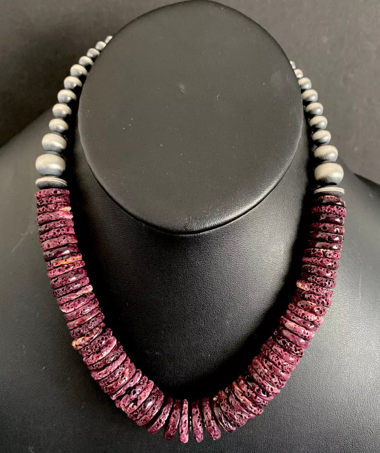 Sterling Silver Graduated Purple Spiny Oyster Bead Necklace 18”