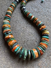 Load image into Gallery viewer, Sterling Silver Graduated Green Turquoise Spiny Oyster Bead Necklace 19 inch