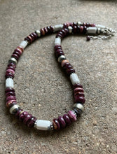 Load image into Gallery viewer, Sterling Silver Purple Spiny Oyster W Turquoise Bead Necklace. 18.5 inch