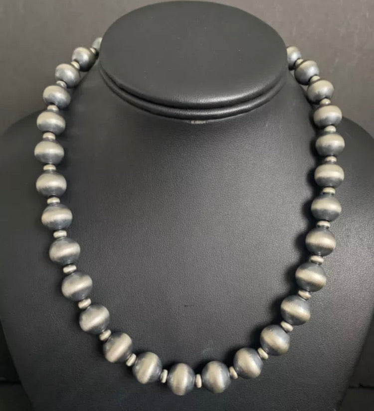 Sterling Silver 12mm 18 Inch Navajo Pearls Bead Necklace.