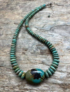 Sterling Silver Graduated Green Turquoise Bead Necklace. 18 inch