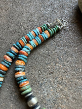 Load image into Gallery viewer, Sterling Silver Graduated Turquoise Spiny Oyster Bead Necklace 18 Inch