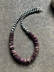 Sterling Silver Purple Spiny Oyster with Pearls Bead Necklace. 18 inch