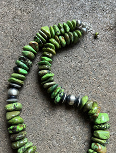 Sterling Silver Graduated Green Turquoise Bead Necklace. 18 inch