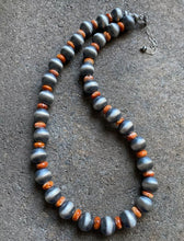 Load image into Gallery viewer, Sterling Silver Spiny Oyster W 12mm Navajo Pearls Bead Necklace. 18 Inch